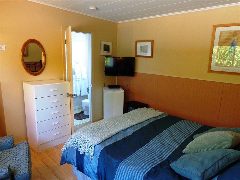Motel Des Deux Lacs Waterloo Eksteriør bilde